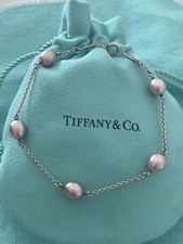 Tiffany  Co Pink Pearl Bracelet, Measure 7 Inches, Great Condition Pouch