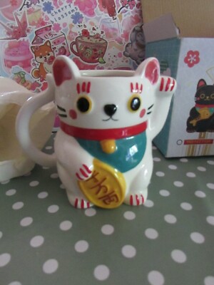 Maneki Neko - Lucky Cat - Katzentasse-Glückskatze