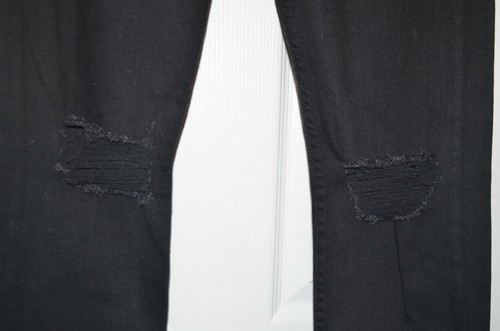 NWT Rag & Bone Mens Jeans Size 30 x 34 Black with Holes Fit 1 Extra Slim Skinny - Picture 3 of 6
