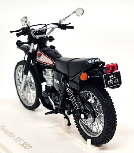 Norev 1/18 Yamaha XT500 Black / Silver 1988 Diecast Model Motorcycle - Picture 5 of 6