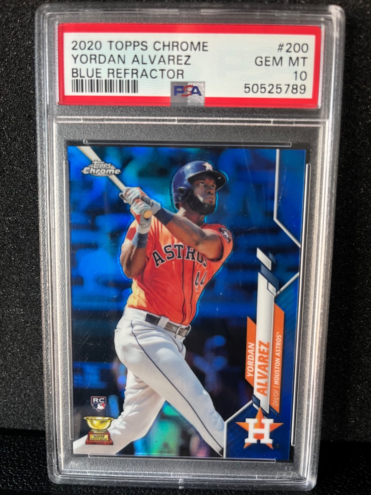 2020 Topps Chrome - Yordan Alvarez #200 Blue Refractor /150 (RC)