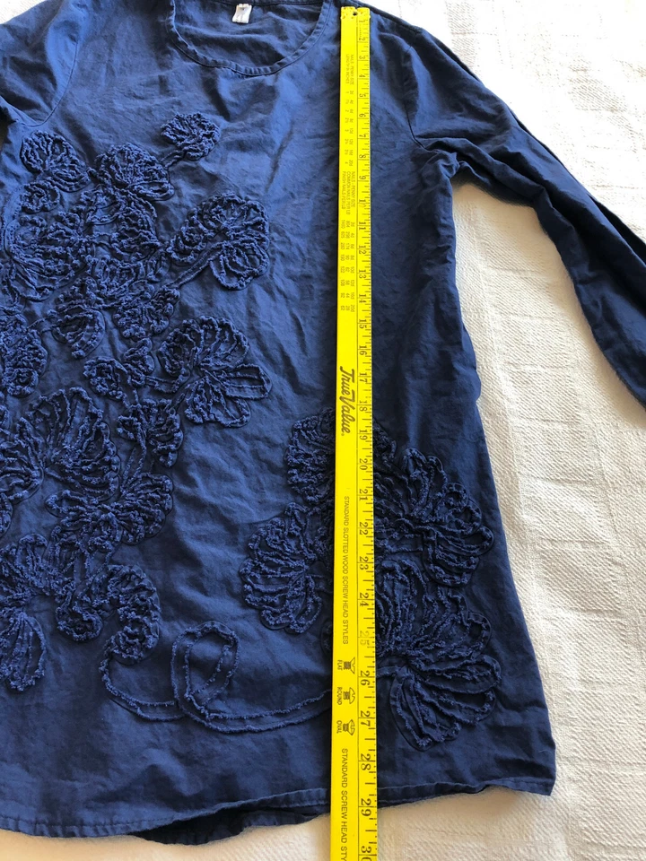 Túnica Bordada Floral Vestido Repujado Azul Marino Dependiendo del Horizon - L Foto 3 de 4