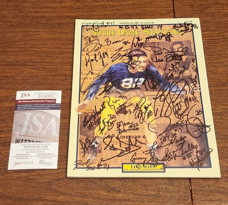 Lou Holtz Autographed Signed Notre Dame Fighting Irish 1988 Notre Dame TEAM Auto Program 33 Autos Ismail JSA Witness 