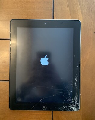 APPLE IPAD 4th Generation Silver 32GB WIFI Tablet Works Version 10.3.3