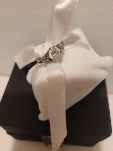 1 ct Solitaire Diamond Platinum ring - Picture 3 of 10