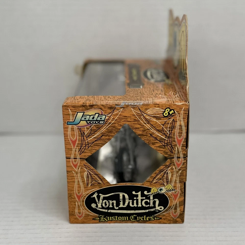 Von Dutch Kustom Cycles Dragnut Blue & Silver '04 1:18 Scale Motorcycle and Case - Image 2 of 4