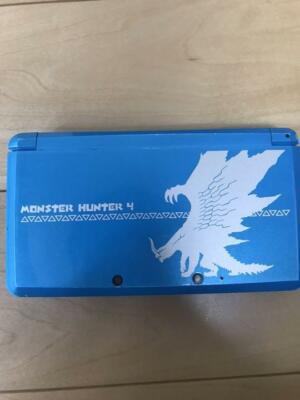 Nintendo 3DS Monster Hunter 4 Hunter Pack Limited Edition Japan