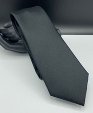 Kenneth Cole REACTION Men's 100 Polyester Tie  Black  Solid Sateen  55.