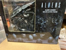 Neca Reel Toys Aliens Alien Queen Deluxe Factory Sealed New