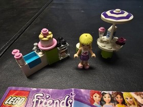 LEGO Friends: Stephanie&rsquo;s Outdoor Bakery (3930) - 100% Complete w/Manual, No Box