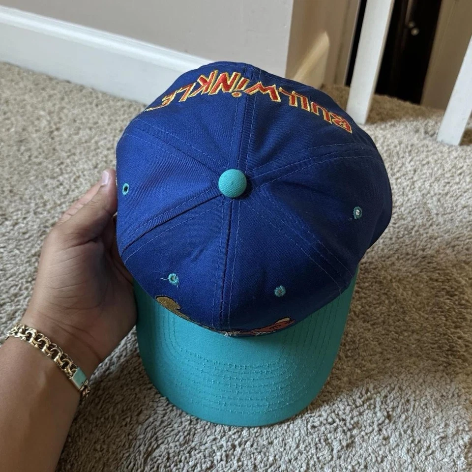 Sombrero de aguja americano vintage años 90 Rocky and Bullwinkle dibujos animados 1993 Foto 4 de 4