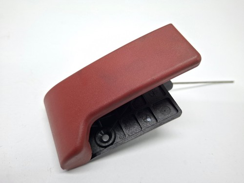 Mercedes-Benz W168 - Motorhaubenentriegelung Hebel Griff Motorhaubengriff  (50)