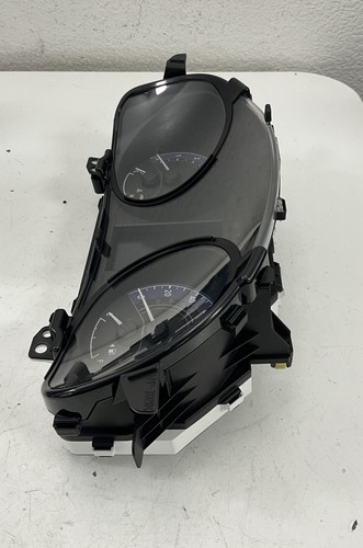 2017 TOYOTA COROLLA INSTRUMENT CLUSTER SPEEDOMETER 838001AK70 OEM - Picture 3 of 9