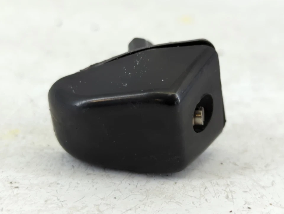 Pontiac G6 2009 boquilla de lavado negra FYBYB Foto 4 de 4