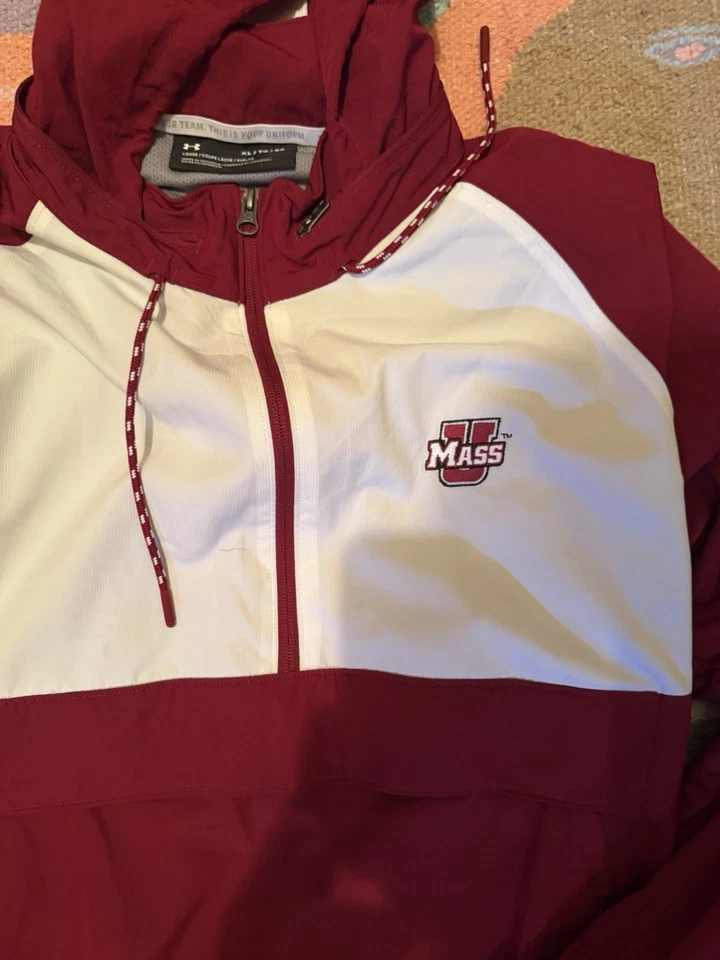 Under Armour Umass Minuteman Windbreaker Jacket Xl Red Hoodie University Store - Image 3 of 4
