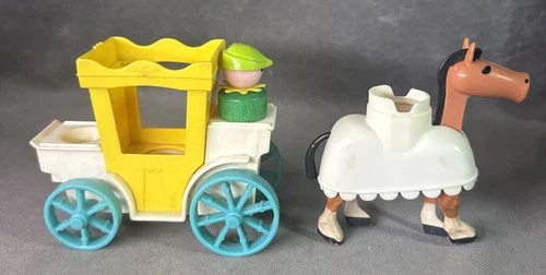 1974 Vintage Fisher Price LITTLE PEOPLE HORSE CARRIAGE WOODSMAN HORSE LOT