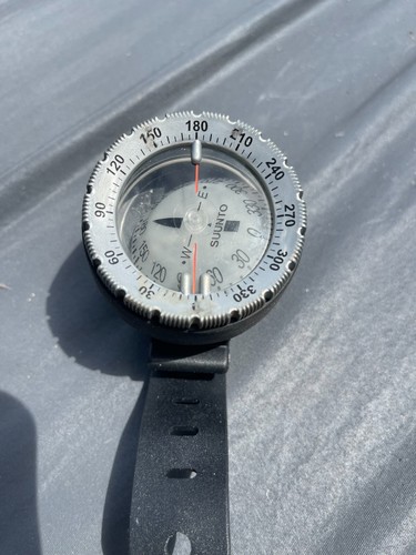 SUUNTO SK-8 Tauchkompass - Handschlaufenhalterung NH - schwarz