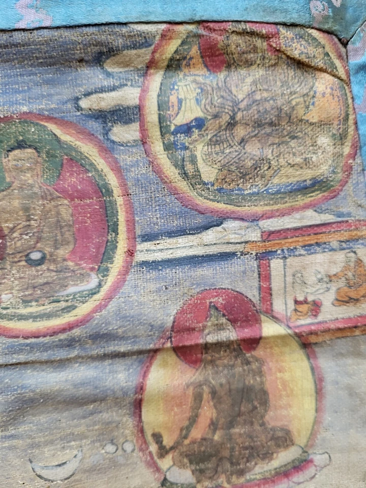 Antigua pintura budista tibetana Thangka Tangka dorada Padma Sambhava en brocado Foto 2 de 4