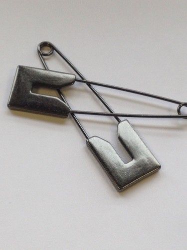 3 Zoll Trendy Kilt Pins Satin Metall Pack Größen 1/5/10 - Bild 3 von 4