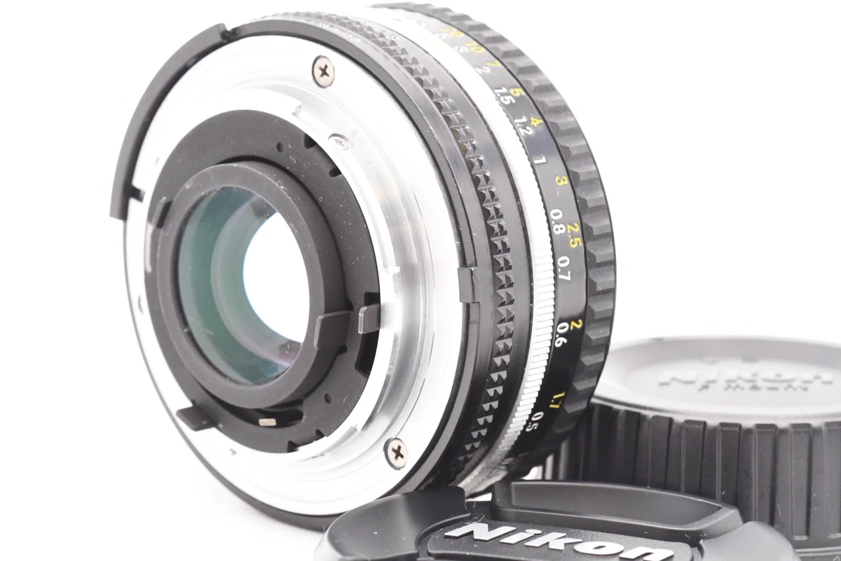 [Excellent] Nikon NIKKOR AI-S AIS 50mm f/1.8 Pancake Lens (t1315)