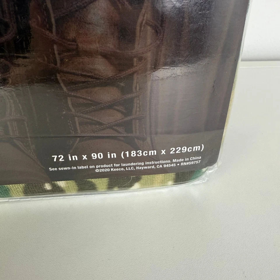 Manta polar camuflaje verde camuflaje 100 % poliéster rendimiento nuevo en paquete 72" x 90"  Foto 4 de 4