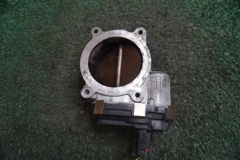 2018 2019 2020 CHEVROLET Tahoe 5.3L Throttle Body OEM 64K Miles 12678224 - Image 2 of 4