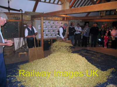 Foto Oast House - Hopfenkühlboden des im Museum of Kent Life c2009