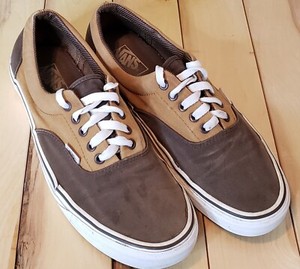 vans era brown