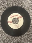 The Beatles Swan 4152 She Loves You US 7" 45rpm ,White  with Red Print