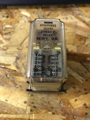 STRUTHERS DUNN RELAY WITH DUNCO BASE! 120VAC COIL -- 120V 10 AMP MODEL: 219BBX-P