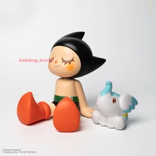 Unbox Greenie Astro & Elfie Kitty Figure Sofubi Vinyl H13CM/7CM