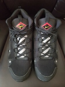 nike air black high tops