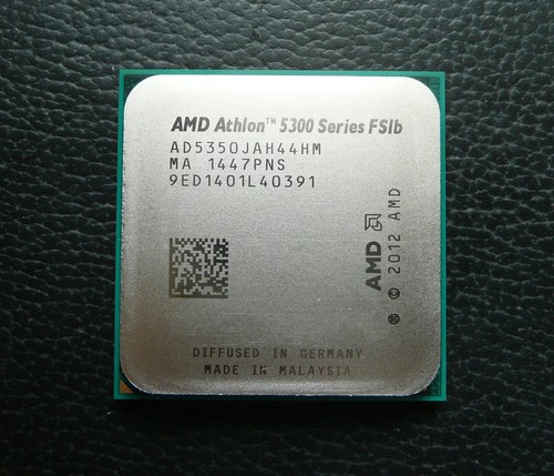 AMD Athlon 5350, Socket AM1, Quad Core @ 2.05GHz with Radeon R3. Fully working