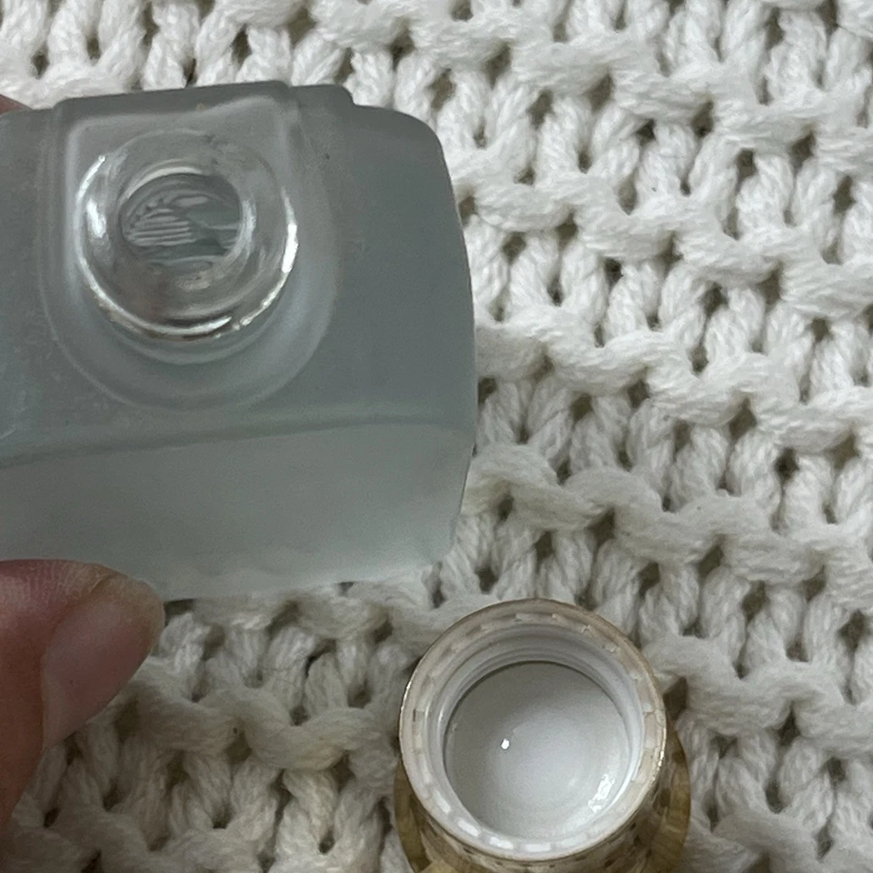 Perfume puro PHEROMONE BREEZE estilo DAB ON Marilyn Miglin 1/2 oz TOTALMENTE NUEVO Foto 4 de 4