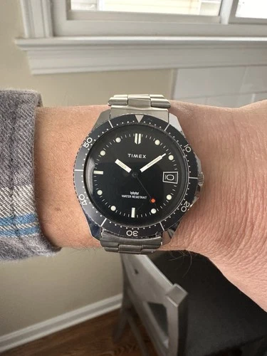 Vintage 1983 Timex Marlin “Red Dot” Diver Sport Mechanical Watch WORKS & CLEAN