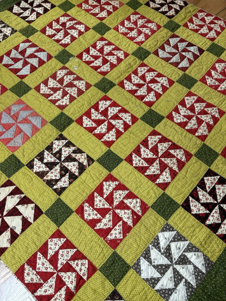 VINTAGE/ANTIQUE HANDMADE QUILT, PATCHWORK, SUMMER WEIGHT, PA ESTATE - Image 3 of 4