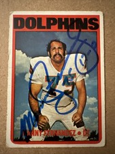 Manny Fernandez 1972 Topps #221 Autographed SIGNED Card Miami Dolphins RC
