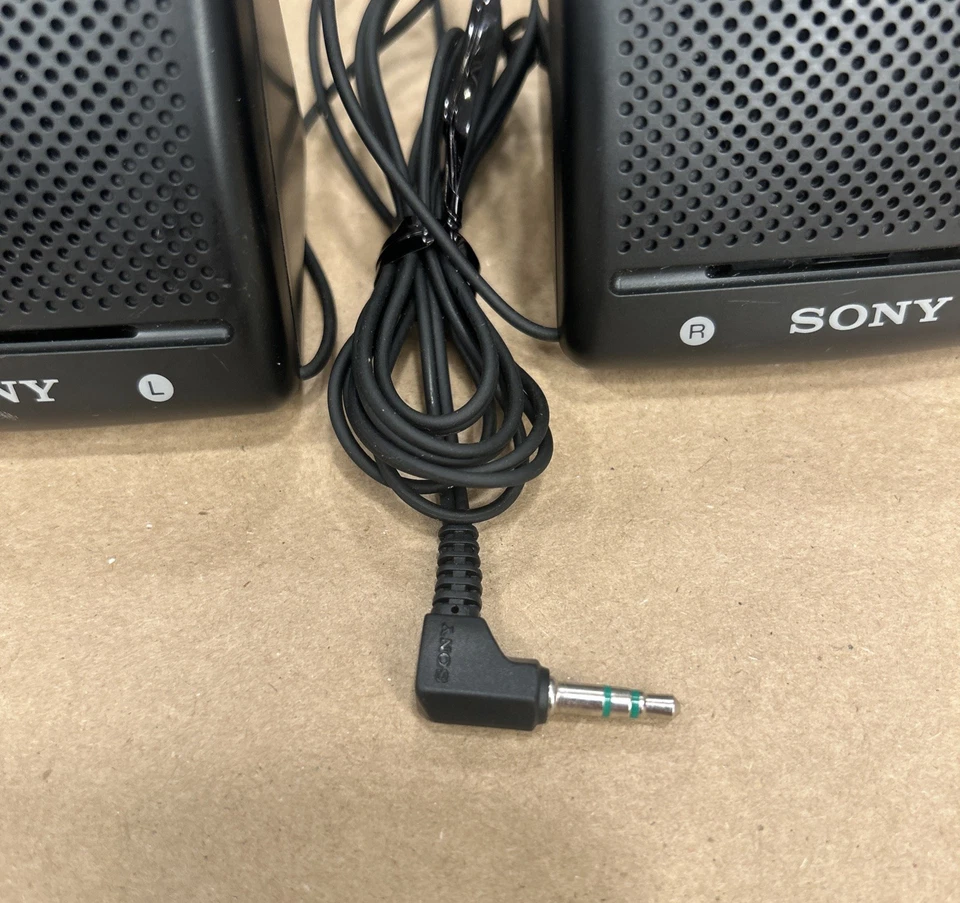 Mini sistema de altavoces Sony SRS-7 para reproductor de CD portátil radio walkman de colección Foto 4 de 4