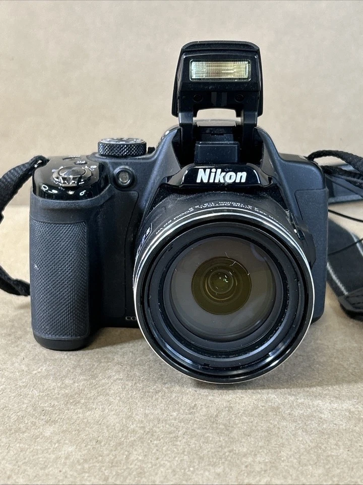 Nikon COOLPIX Nikon Coolpix P520 More than 40x Digital Cameras for