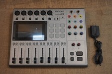Zoom PodTrak P8 Portable Multitrack Podcast Recorder W/ Charger