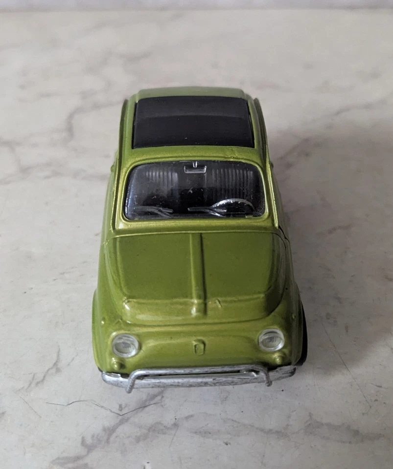 Polistil Fiat 500L Verde Diecast Hecho en Italia S.599 Escala 1/25 Foto 3 de 4