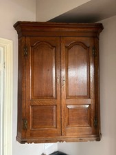 Solid Wood Corner Unit, Dark oak colour Corner Unit With Lock and Key