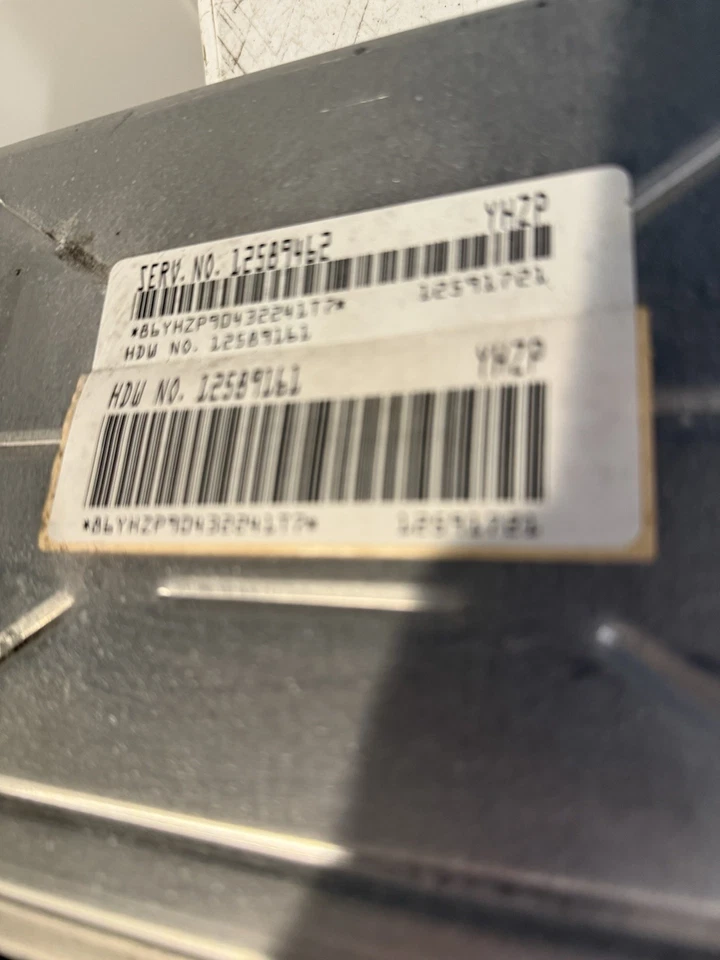 05 Chevrolet Express 1500 Van Electronic Control Module ECM OEM 12589462 5.3L - Image 3 of 4