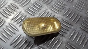 1J5949117 Seitenblinker (Kotflügelblinker) Vorne Rechts  Volkswa DE312515-64