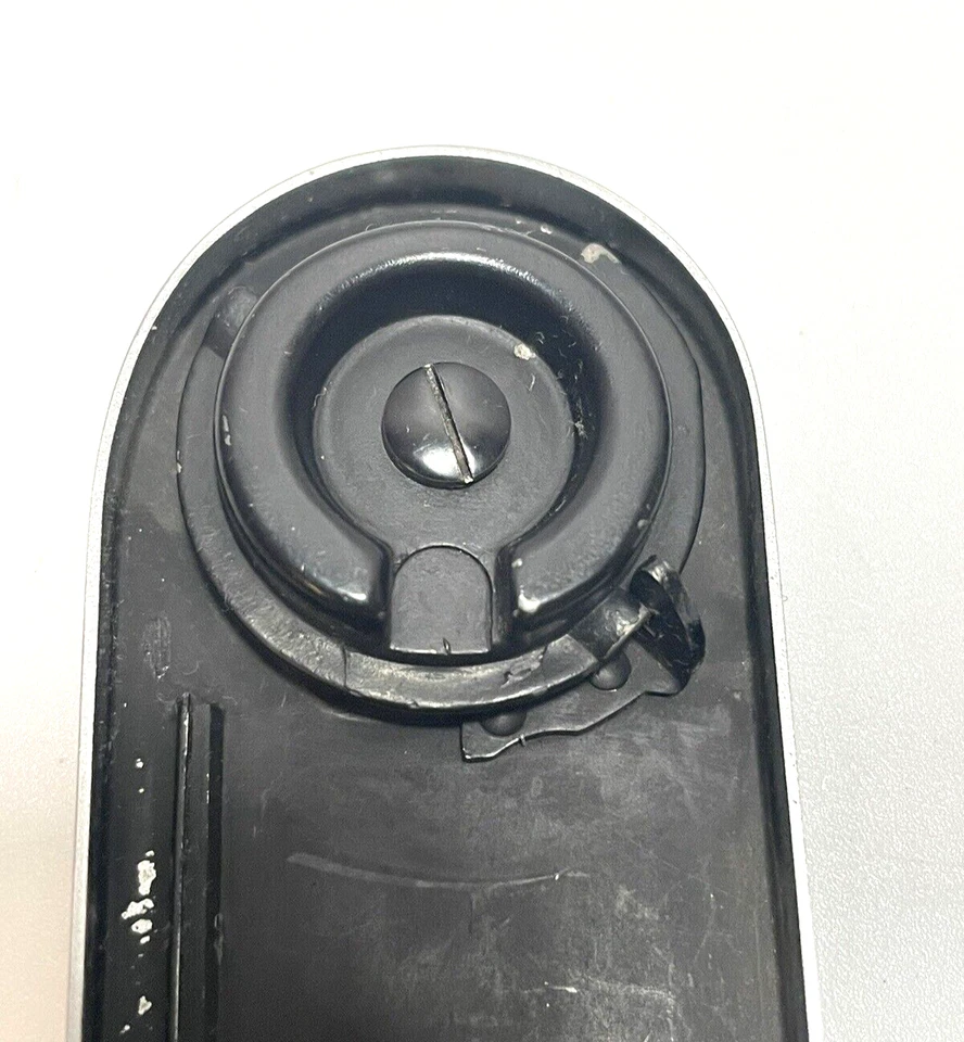 Placa base inferior Leica Leitz para cámaras telémetro Leica M2/M3 Foto 4 de 4