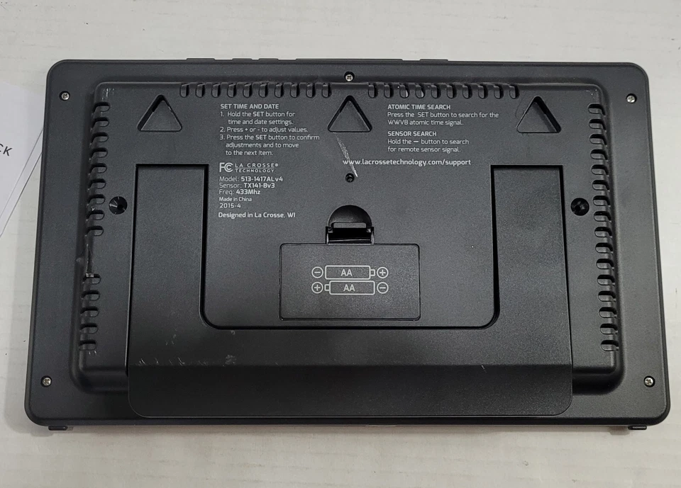 La Crosse Technology 513-1417ALV4 Atomic Digital Wall Clock - Image 4 of 4