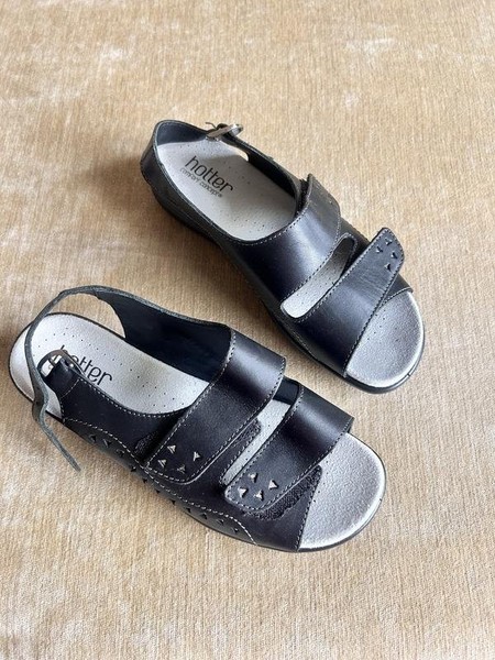 Women Hotter Heels Black 37