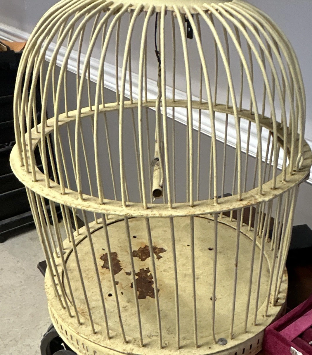 Vintage Beige Metal Hanging Wire Bird Cage, Dometop Dome Top Cage Style
Opens in a new window or tab