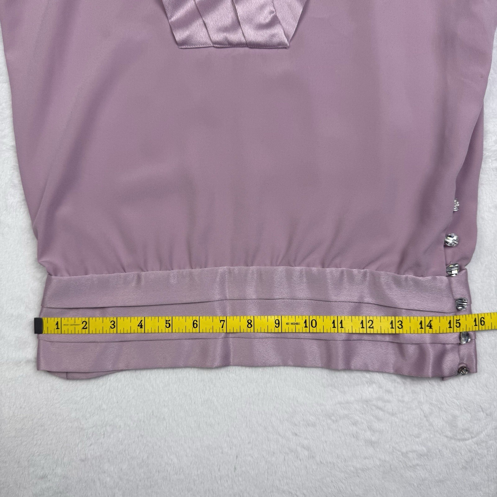 Picture 5 of 24
