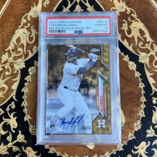2020 Topps Chrome Rookie Auto Yordan Alvarez /50 Gold Wave #RAYA PSA 10